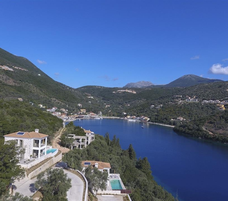 EXECUTIVE VILLAS LEFKADA