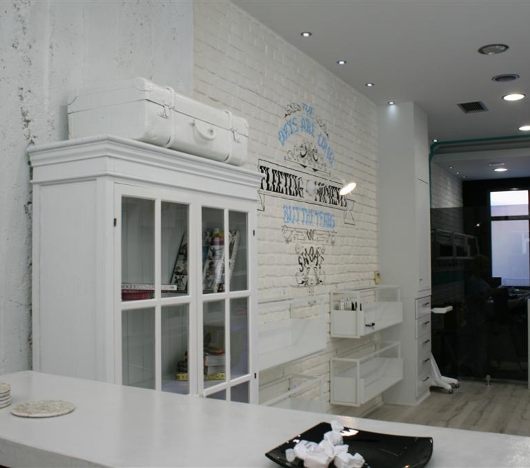 ΚΟΜΜΩΤΗΡΙΟ HAIR GALLERY